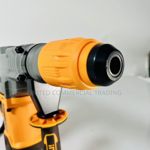 Rotary Hammer Drill · Photo 4