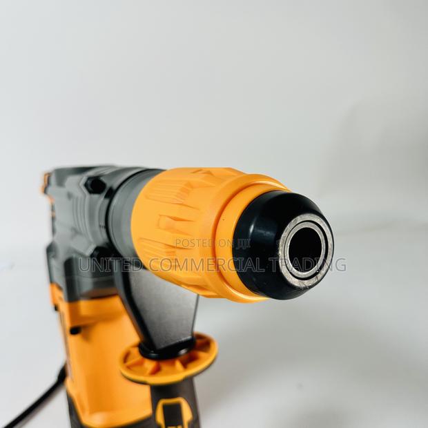 Rotary Hammer Drill · Photo 3