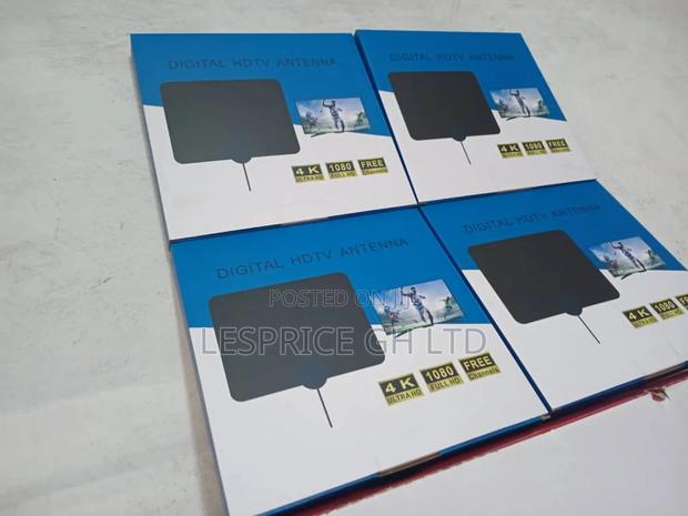 HDTV Antenna: 300 Miles, Indoor Digital Signal · Photo 1