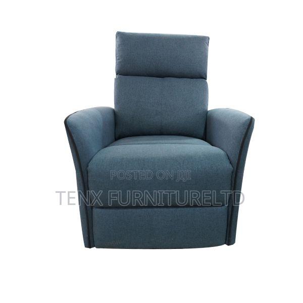 Sofa (Manual Recliner) · Photo 1