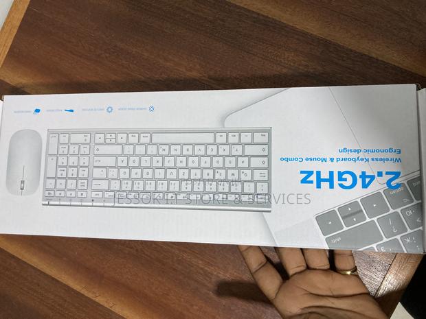 Rechargeable Wireless Keyboard and Mouse · Photo 5