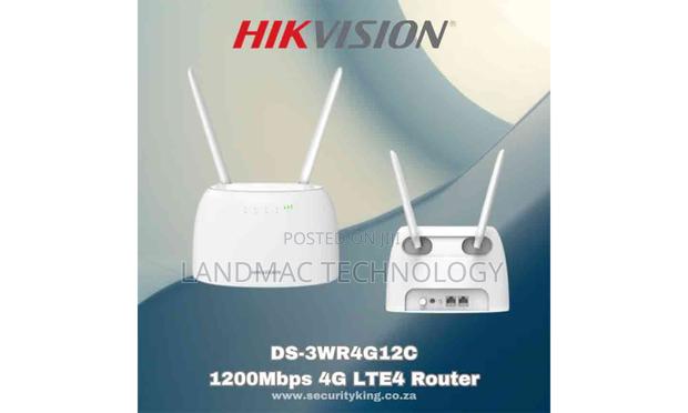 Hikvision (DS-3WR4G12C) 1200mbps 4G LTE Dual Band Router · Photo 2