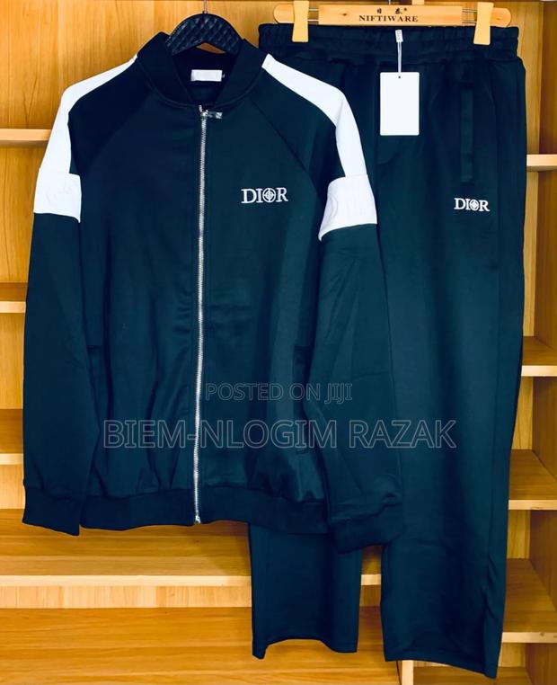 Original Dior Top N Down Available in Stock · Photo 1