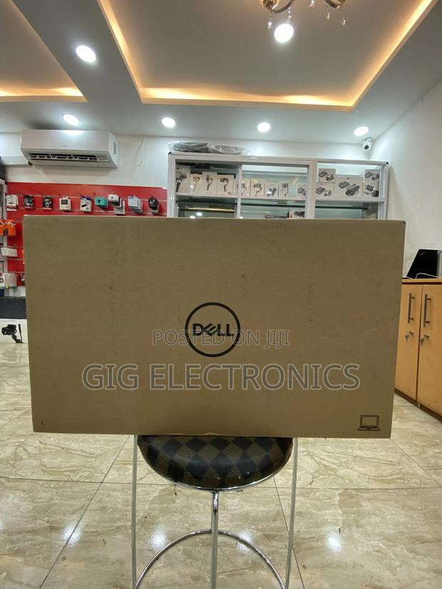 New Laptop Dell G15 5535 16GB Intel Core i7 SSD 1T · Photo 4