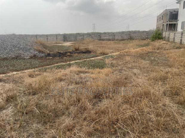 1 Plot of Land for Sale Price in Comm.25_savanna. · Photo 3