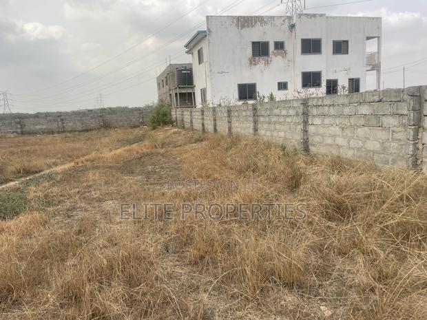 1 Plot of Land for Sale Price in Comm.25_savanna. · Photo 2
