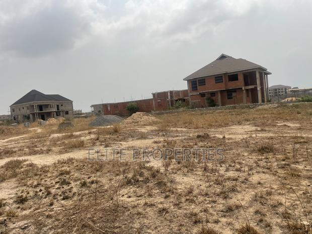 1 Acre of Land for Sale in Community_25 Tema · Photo 4