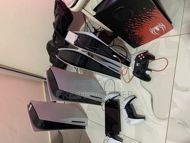 Ps5 Ps4 Consoles and Controllers Sales and Repair · Photo 2