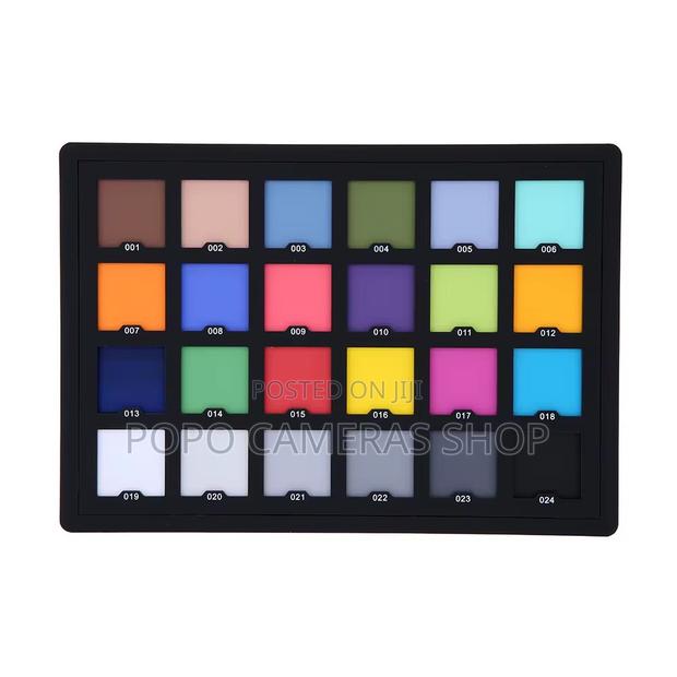Professional 24 Color Checker Pallete Board · Photo 3