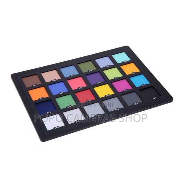 Professional 24 Color Checker Pallete Board · Photo 2