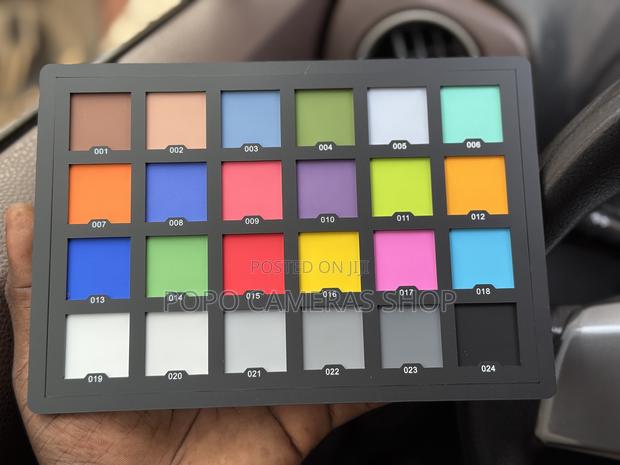 Professional 24 Color Checker Pallete Board · Photo 7
