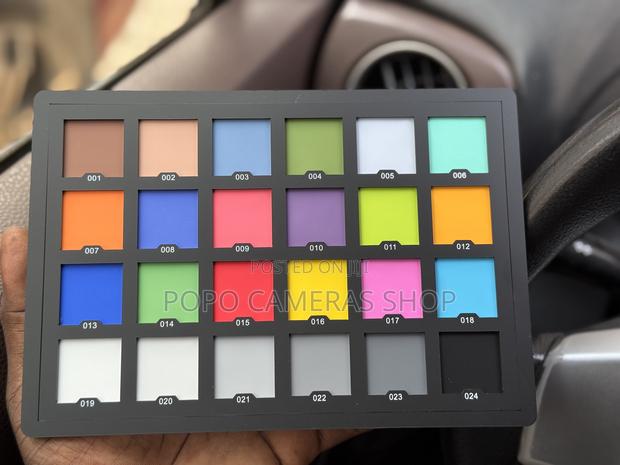 Professional 24 Color Checker Pallete Board · Photo 5