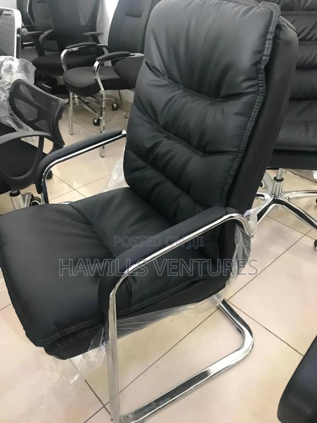 Conference Chair · Photo 1