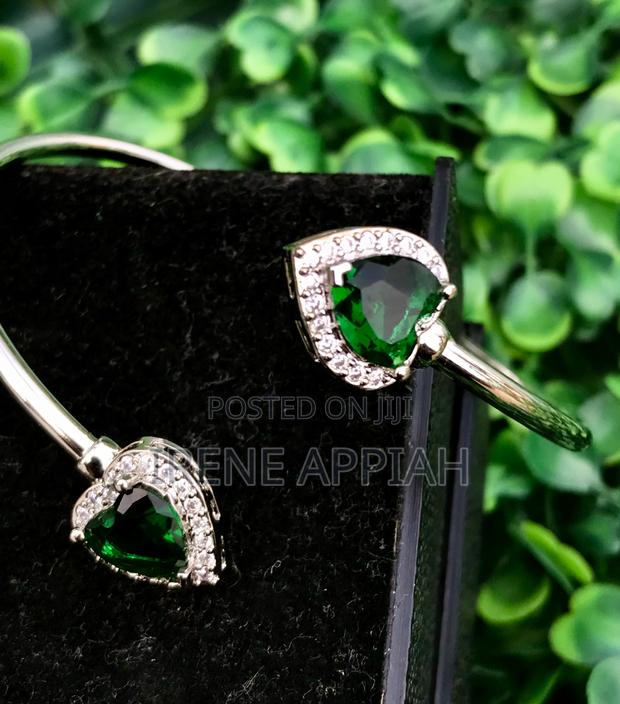 Beautiful Bangles for Ladies · Photo 2