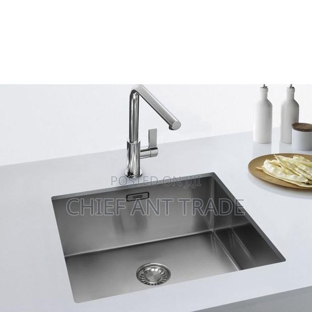 Single Kitchen Sink. Silver. 6045. · Photo 2