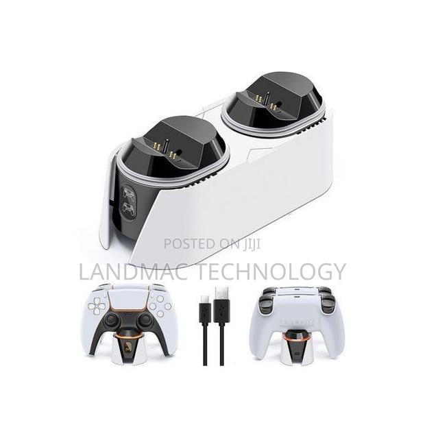 LED Light Handle Charging Station Type-C for Playstation 5 · Photo 1