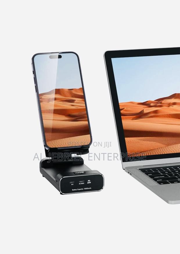 10000mah Green Lion Power Bank With Foldable Phone Stand · Photo 4
