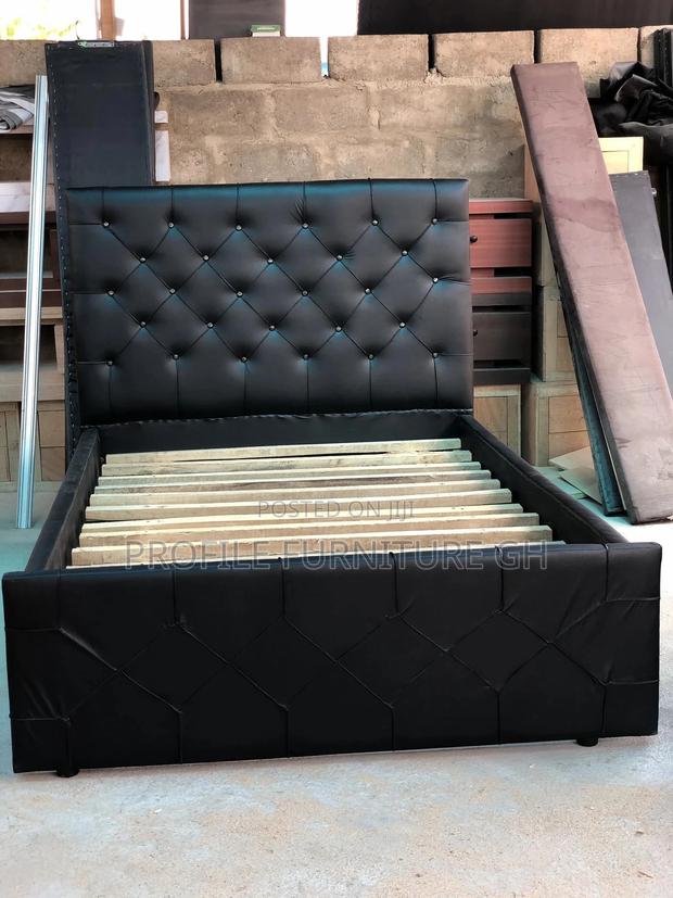 Sweet Dark Black Double 54/75 Bedframe// Double Frame · Photo 2