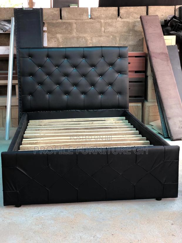 Sweet Dark Black Double 54/75 Bedframe// Double Frame · Photo 1