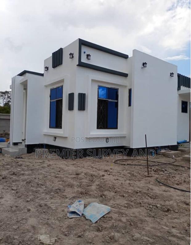 Trust Us With Your Building Projects · Photo 2
