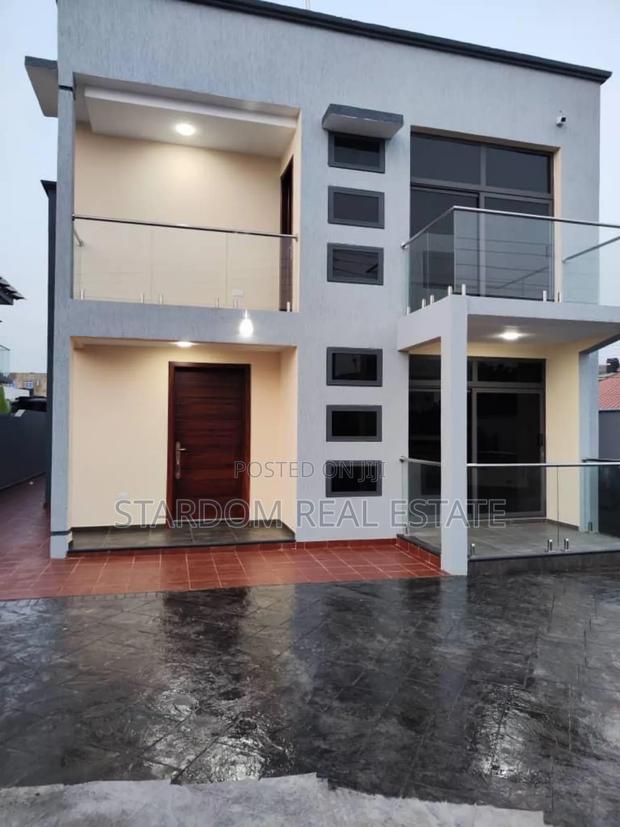 4bdrm Duplex in Tseaddo for rent · Photo 1