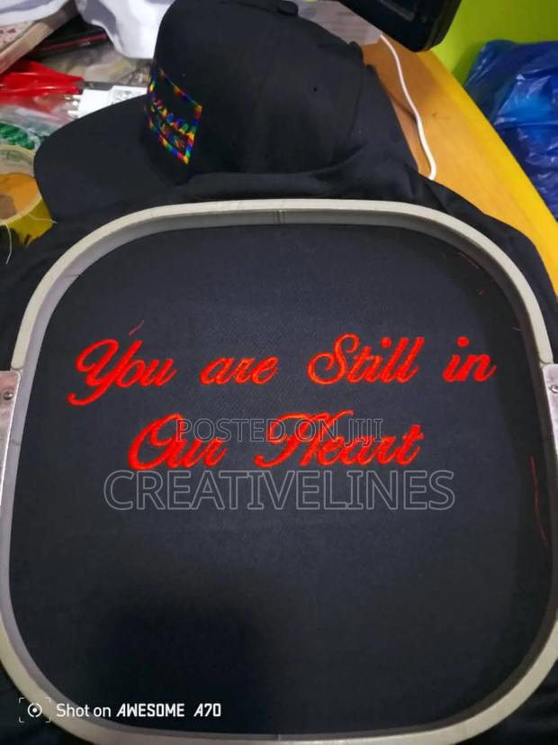 Teeshirts Embroidery · Photo 2