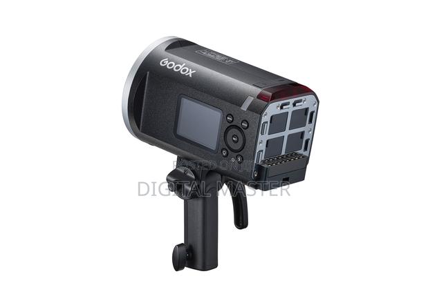 Godox Ad600bmii All-in-One Outdoor Flash · Photo 5