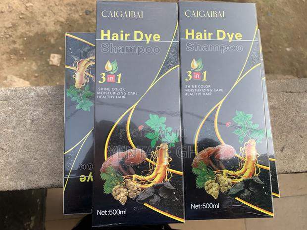 Caigaibai Black Hair Dye Shampoo · Photo 2