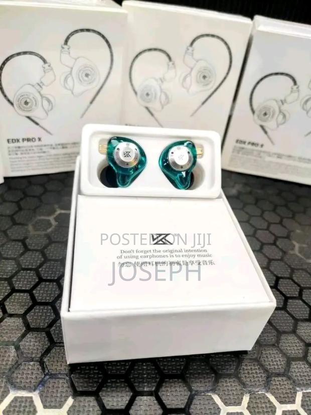 In Ear Monitor Stage · Photo 2