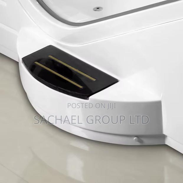 Luxurious Japanese Bathtub Jacuzzi · Photo 6