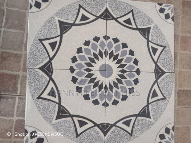 Deco Compound Tiles · Photo 1