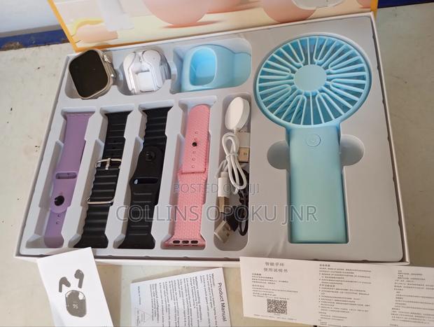 D96 Plus Smartwatch With Mini Hand Fan Earbud Set - Blue · Photo 5