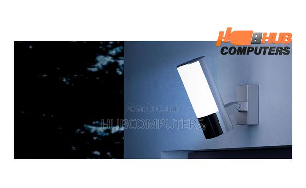 Ezviz Cs-El3 Ezviz Smart Wall-Light Camera · Photo 3