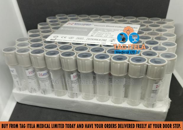 Edta Tube (Ash) · Photo 1
