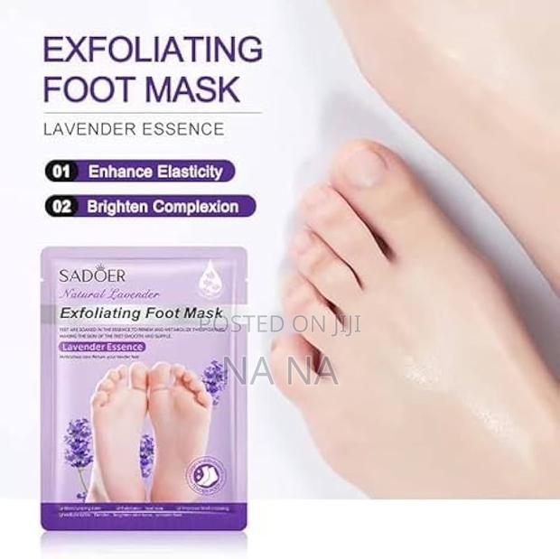 Exfoliating Feet Mask · Photo 6