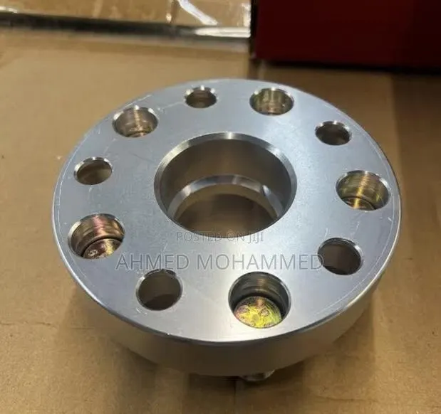 Aluminum Wheel Spacer / Pattern Conversion Adapter · Photo 1