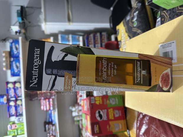 Neutrogena Rainbath Refreshing Shower Gel · Photo 4