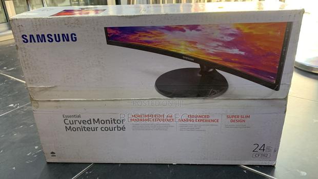 Samsung Curved Monitor 24 Inches · Photo 3