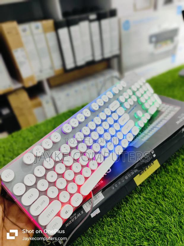 RGB Cable Backlite Keyboard · Photo 2