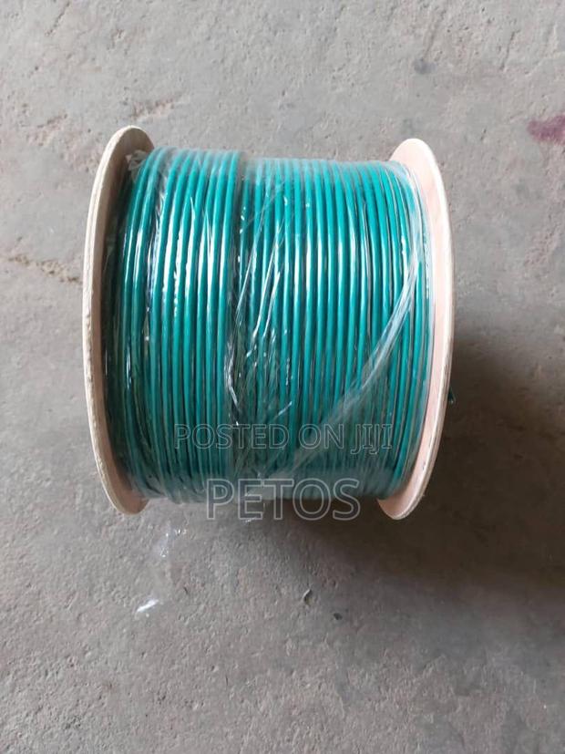 Double Shielded SFTP Cat7 · Photo 2