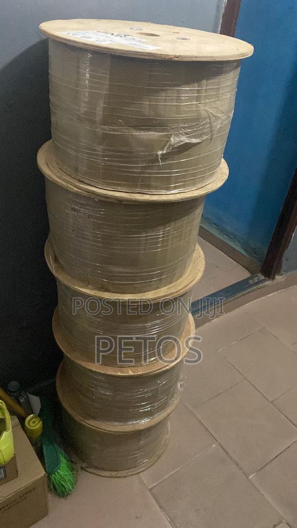 Double Shielded SFTP Cat7 · Photo 3