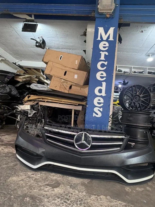 C 250 Spec Bumper · Photo 1