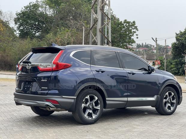 Honda CR-V Touring AWD 2018 Blue · Photo 3