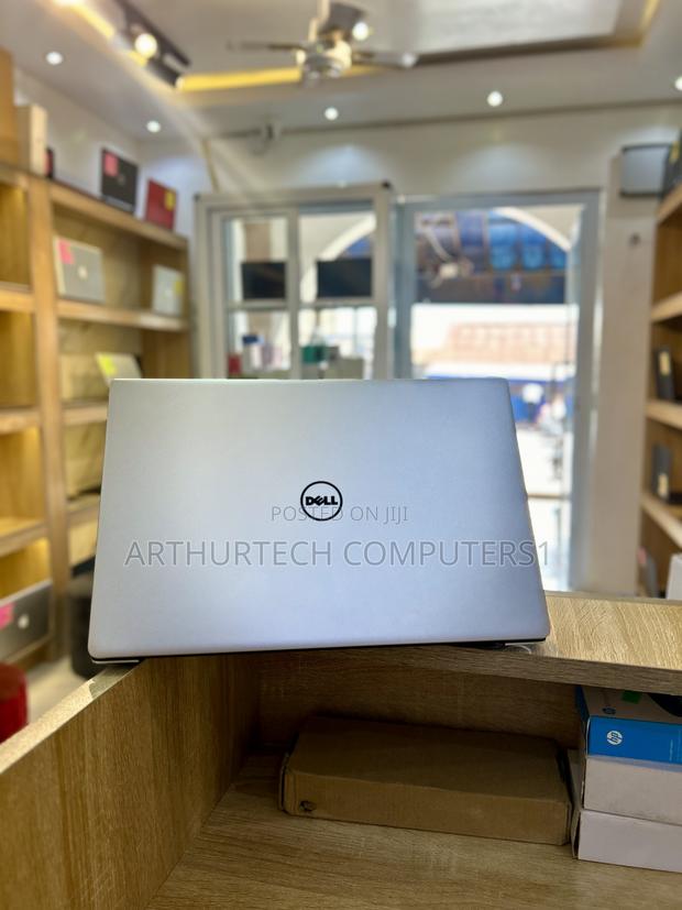 Laptop Dell XPS 13 8GB Intel Core I5 SSD 512GB · Photo 4