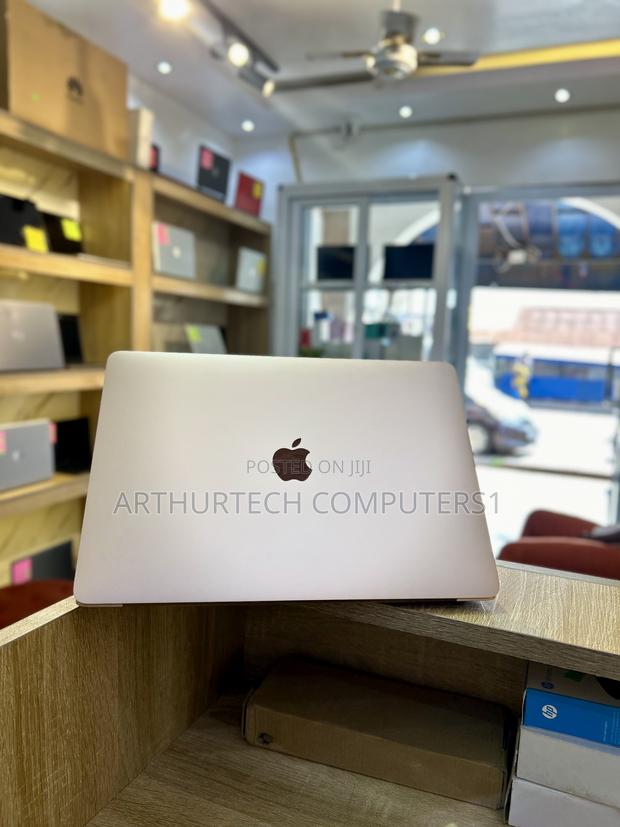 Laptop Apple MacBook Air 2020 M1 8GB Apple M1 SSD 256GB · Photo 5