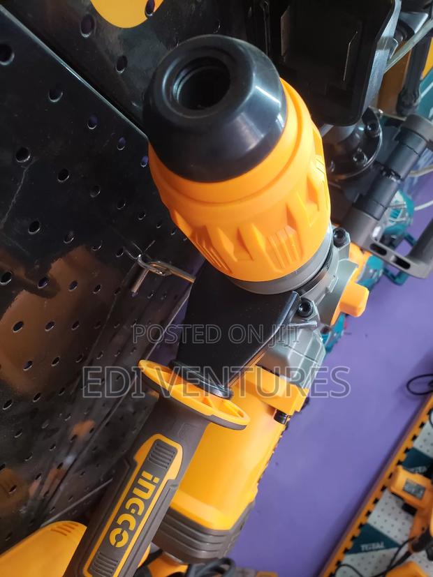 Ingco 1600w Rotary Hammer Rh · Photo 3