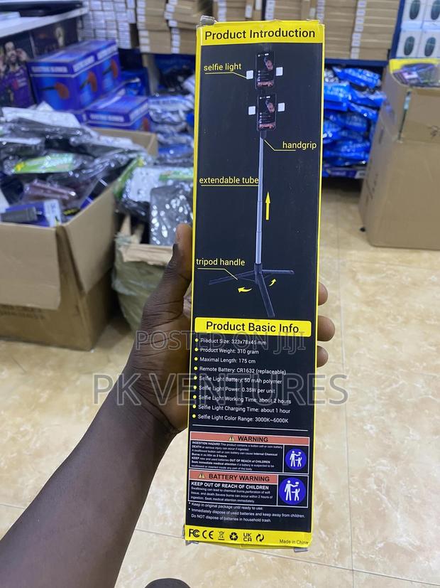 L16 Selfie Stick · Photo 3