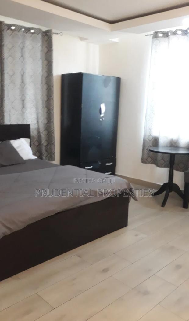 Furnished 2bdrm Apartment in East Legon for rent · Photo 3