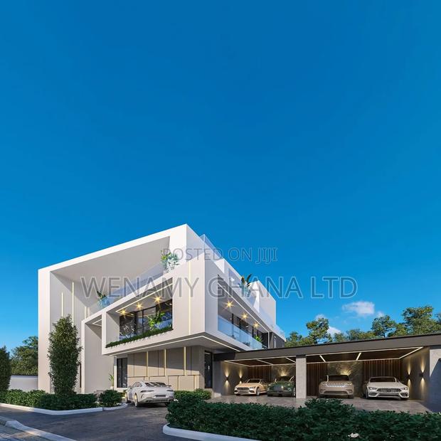 6bdrm House in Accra for sale · Photo 1