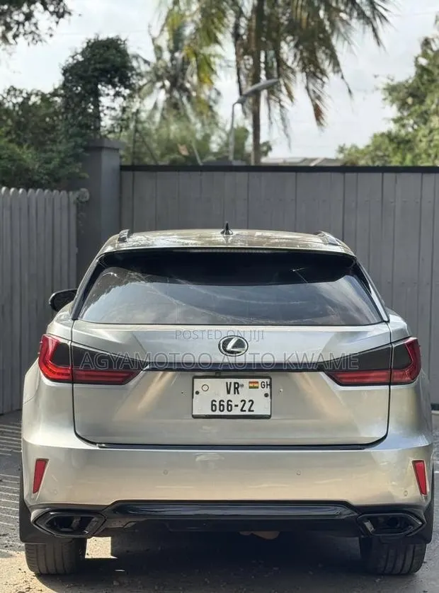Lexus RX 350L Luxury AWD 2018 Gray · Photo 1